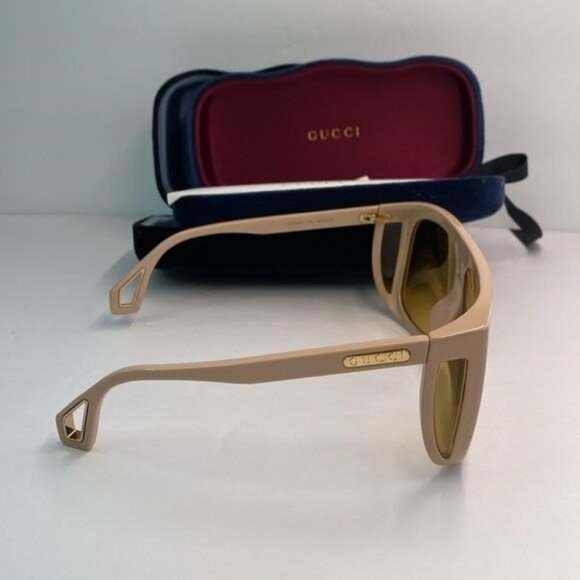 - New Authentic Gucci Gucci Beige GG0467S 005 Rectangular Sunglasses - Picture 9 of 13